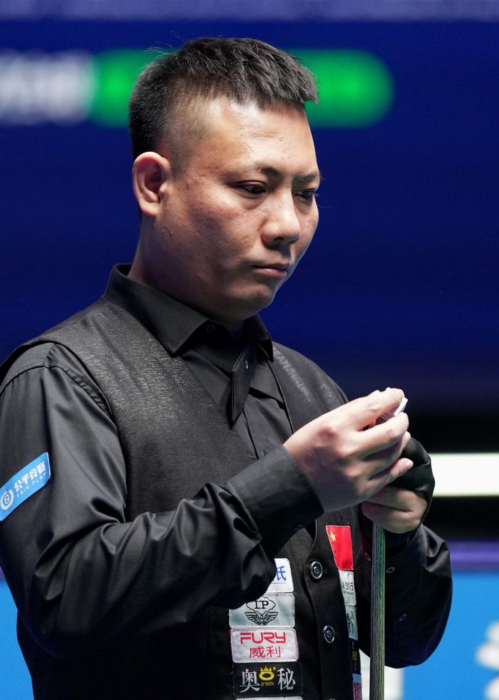 展现了奖杯 展现了奖杯