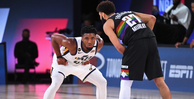 季后半段的 季后半段的