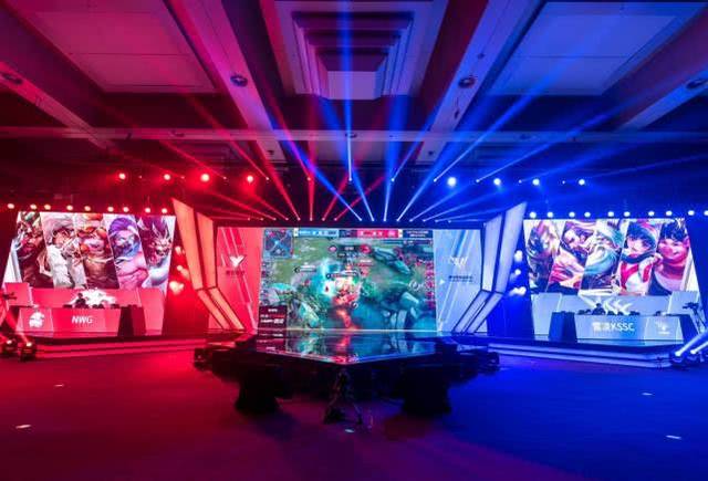 造追防错位 造追防错位